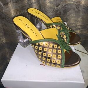 Pineapple Heels Katy Perry Size 9.5